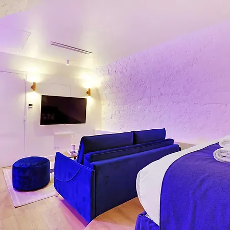 Charming - 2br 8p - Palais-royal Apartment