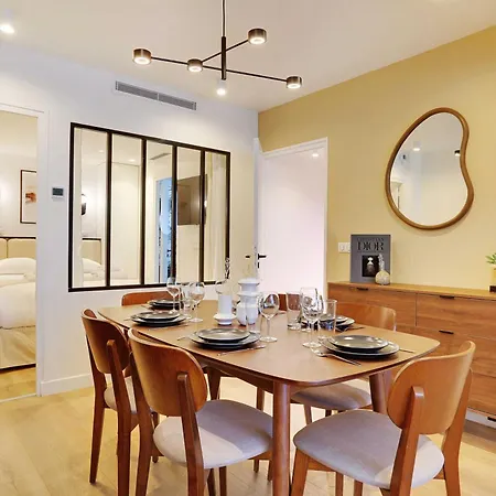 Apartment Charming - 2br 8p - Palais-royal