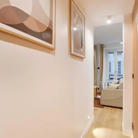 Charming - 2br 8p - Palais-royal