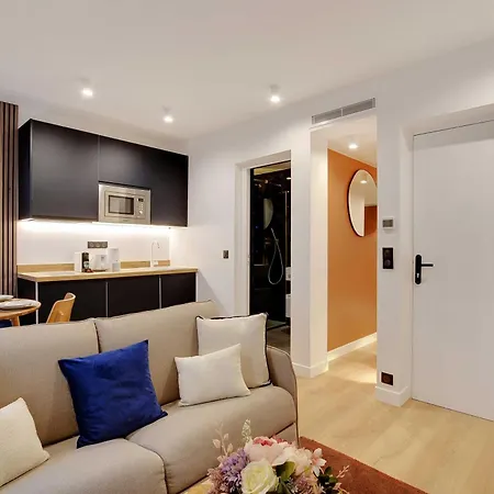 Apartment Charming - 2br 8p - Palais-royal