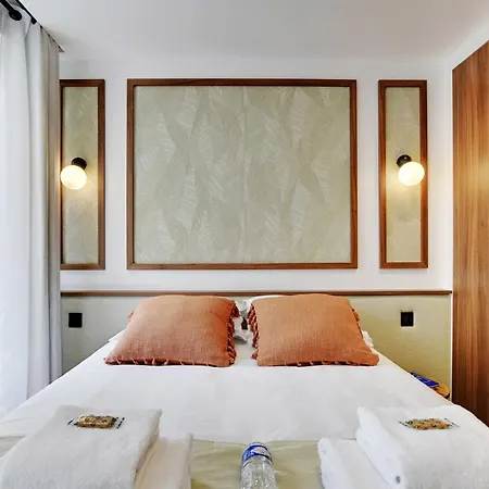 Charming - 2br 8p - Palais-royal Apartment Paris