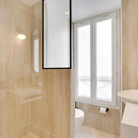 Charming - 2br 8p - Palais-royal